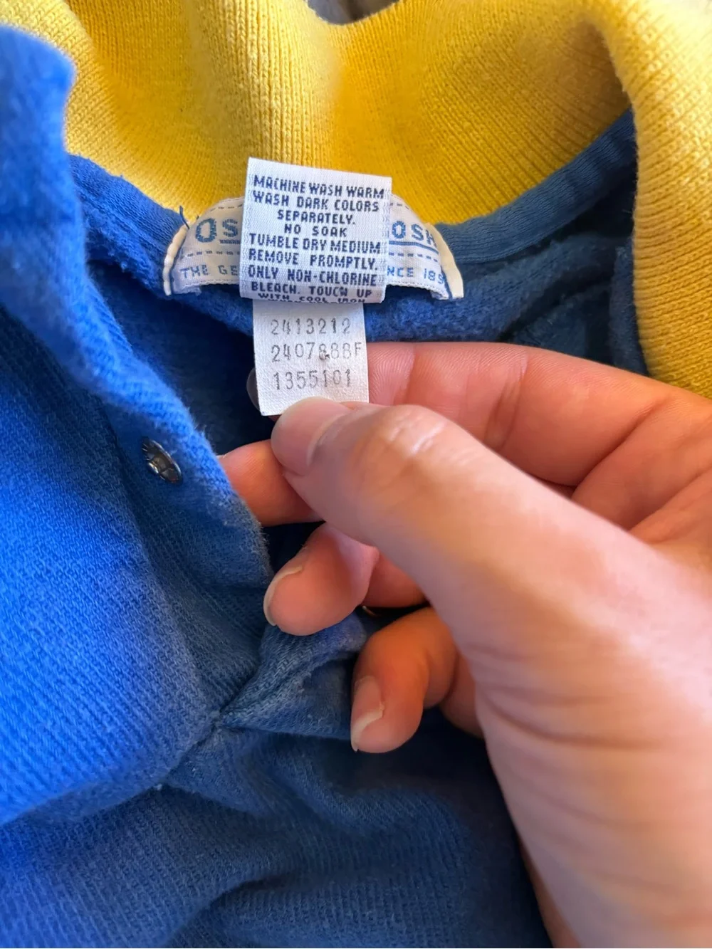 Vintage 90s OshKosh B’Gosh Kid’s Long Sleeve Sweater